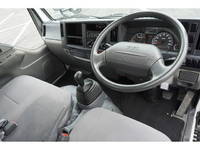 いすゞエルフ平ボディ小型（2t・3t）[写真17]