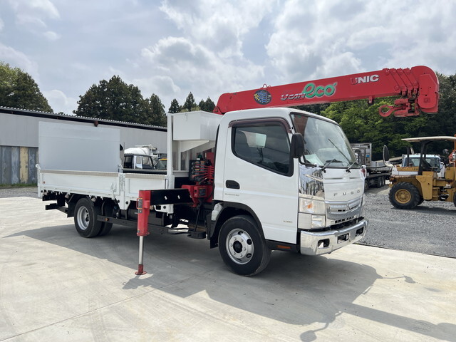 三菱ふそうキャンタークレーン5段小型（2t・3t）[写真01]