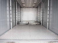 三菱ふそうキャンターパネルバン小型（2t・3t）[写真16]