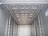 三菱ふそうキャンターパネルバン小型（2t・3t）[写真17]