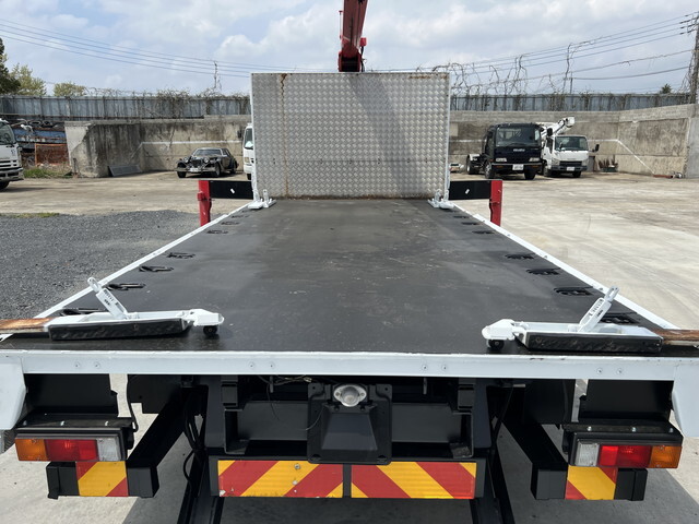 三菱ふそうキャンタークレーン5段小型（2t・3t）[写真17]