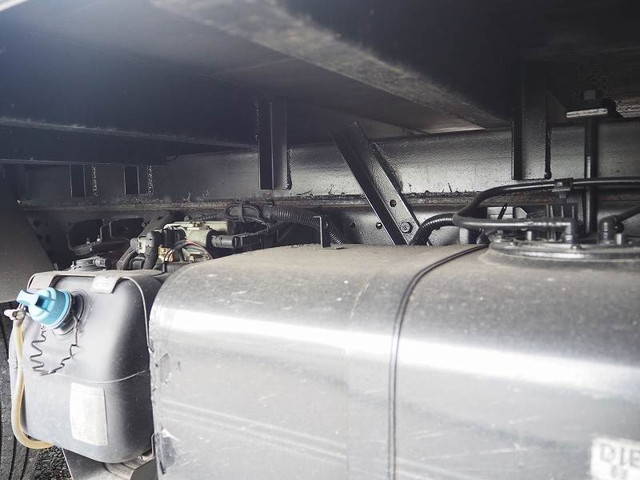 三菱ふそうキャンターパネルバン小型（2t・3t）[写真22]