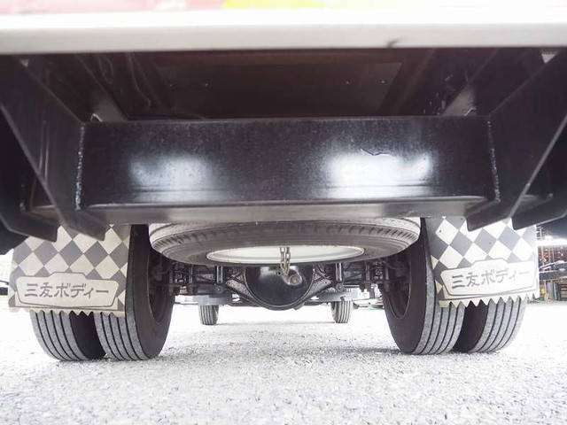 三菱ふそうキャンターパネルバン小型（2t・3t）[写真26]