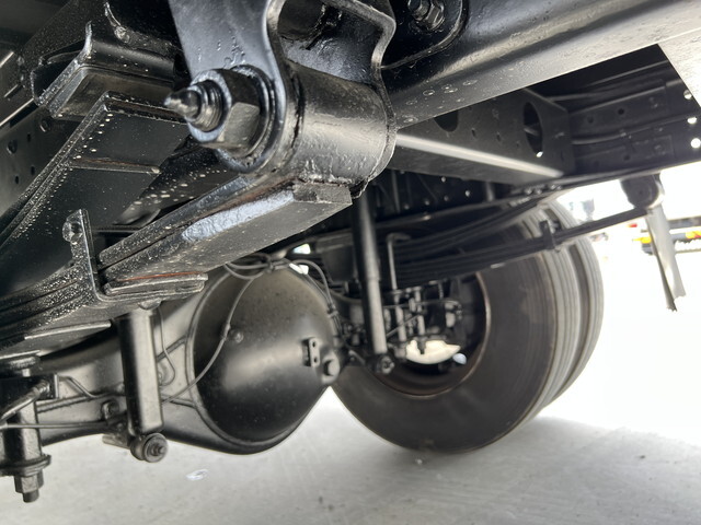 三菱ふそうキャンタークレーン5段小型（2t・3t）[写真31]