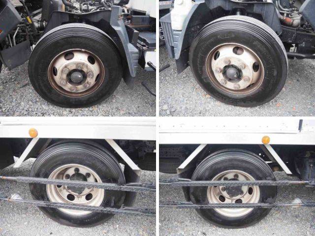 三菱ふそうキャンターパネルバン小型（2t・3t）[写真33]