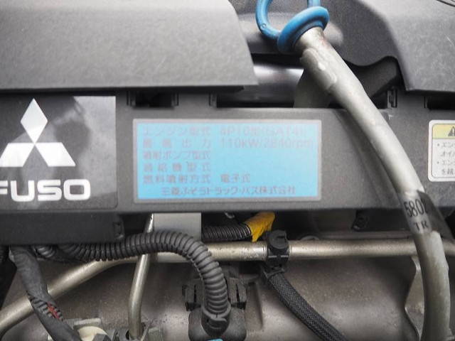 三菱ふそうキャンターパネルバン小型（2t・3t）[写真35]