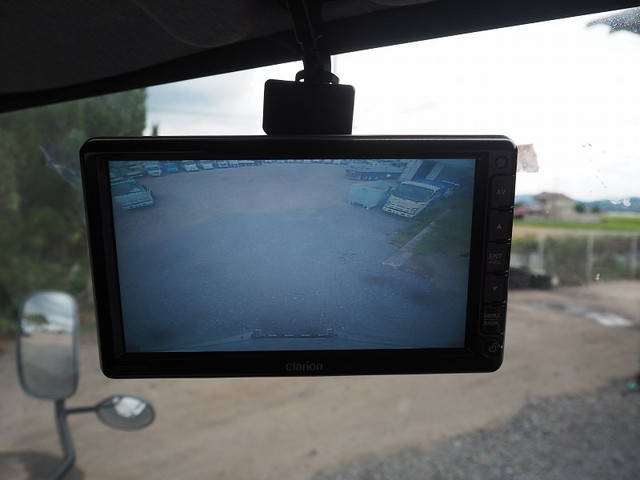 三菱ふそうキャンターパネルバン小型（2t・3t）[写真38]