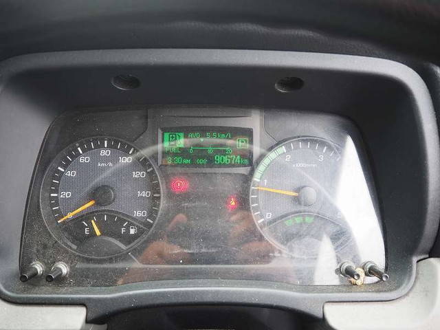 三菱ふそうキャンターパネルバン小型（2t・3t）[写真40]