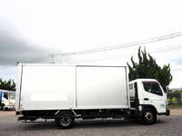 三菱ふそうキャンターパネルバン小型（2t・3t）[写真08]