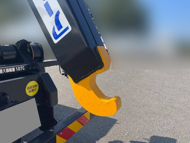 日野プロフィアコンテナ専用車大型（10t）[写真11]