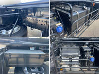 日野プロフィアコンテナ専用車大型（10t）[写真24]