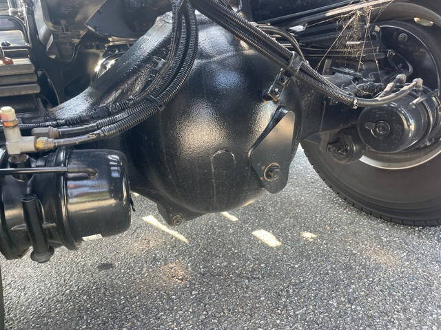 日野プロフィアコンテナ専用車大型（10t）[写真26]