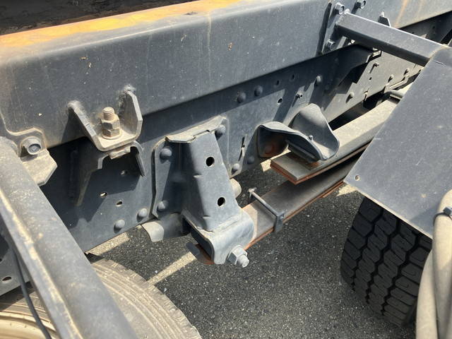 いすゞエルフセーフティローダー小型（2t・3t）[写真24]