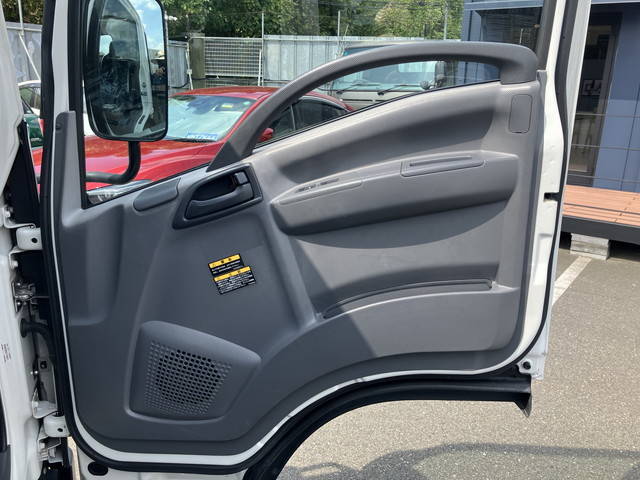 いすゞエルフセーフティローダー小型（2t・3t）[写真30]