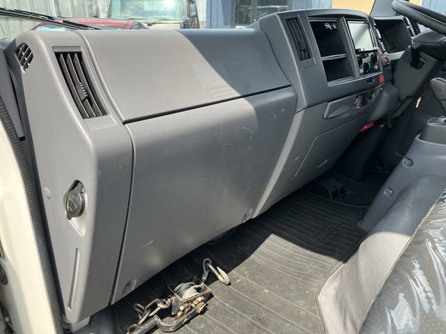 いすゞエルフセーフティローダー小型（2t・3t）[写真33]