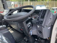 いすゞエルフセーフティローダー小型（2t・3t）[写真35]