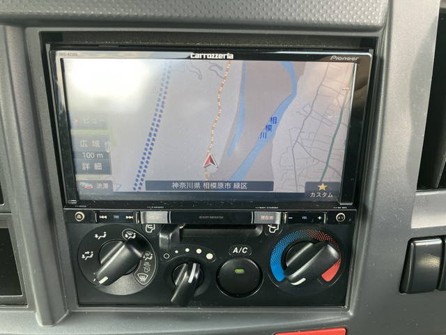 いすゞエルフセーフティローダー小型（2t・3t）[写真38]