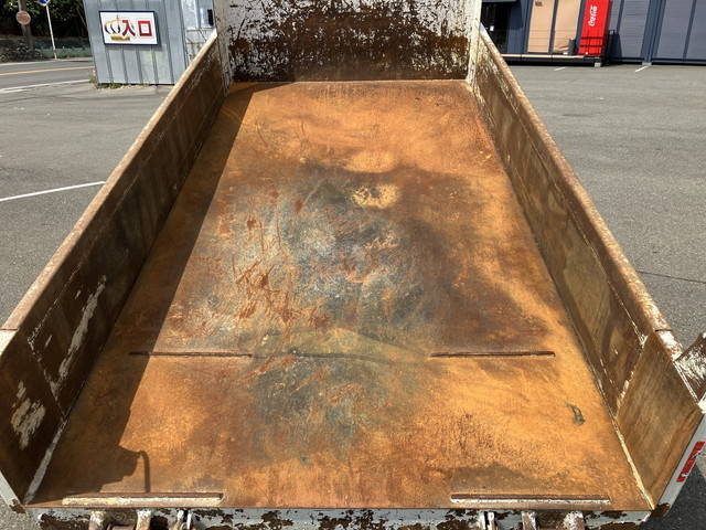 いすゞエルフローダーダンプ小型（2t・3t）[写真15]