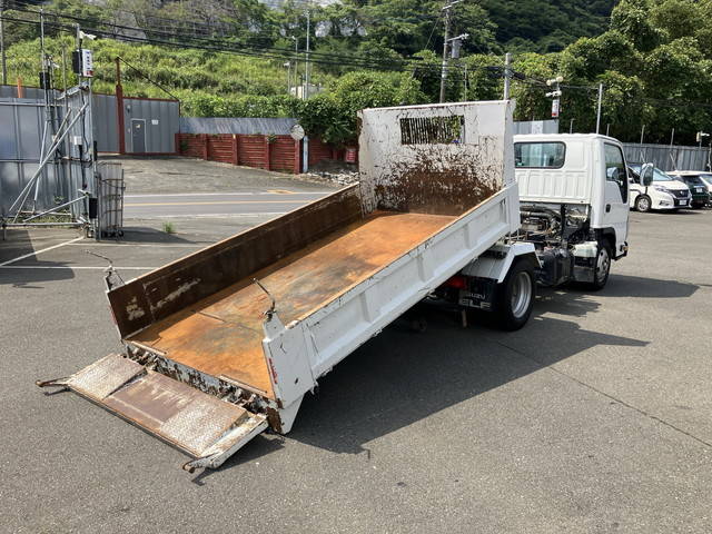 いすゞエルフローダーダンプ小型（2t・3t）[写真02]