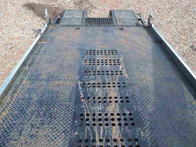 日野レンジャーセルフクレーン3段中型（4t）[写真20]