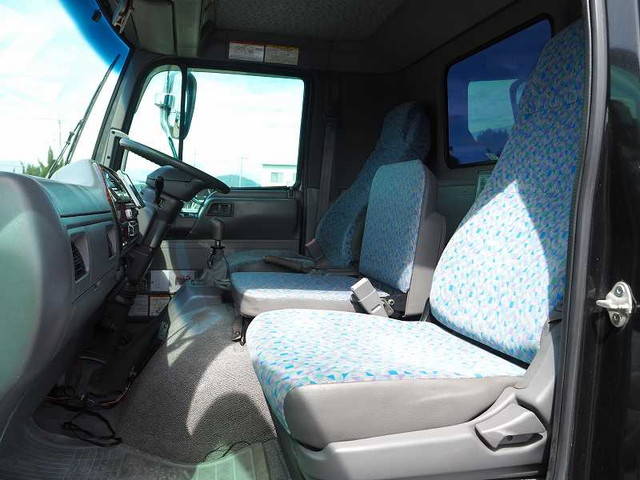 日野レンジャーセルフクレーン3段中型（4t）[写真35]