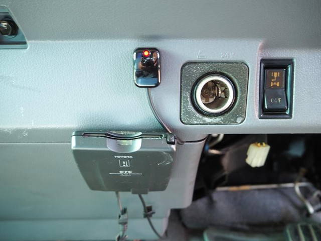 日野レンジャーセルフクレーン3段中型（4t）[写真37]