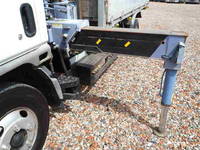 三菱ふそうキャンタークレーン3段小型（2t・3t）[写真14]