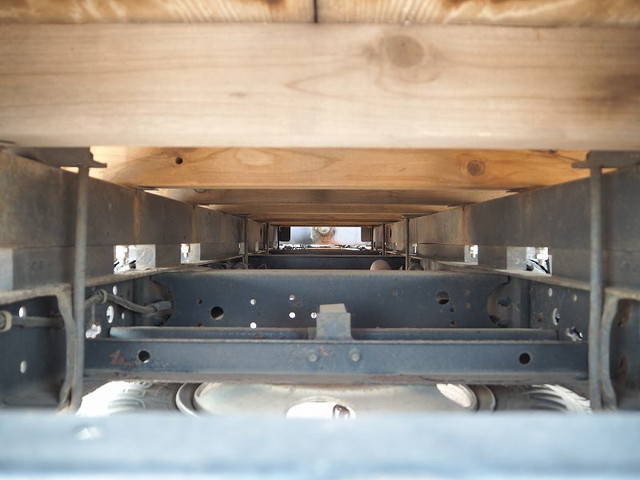 三菱ふそうキャンタークレーン3段小型（2t・3t）[写真22]