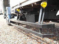 三菱ふそうキャンタークレーン3段小型（2t・3t）[写真27]