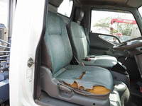 三菱ふそうキャンタークレーン3段小型（2t・3t）[写真35]