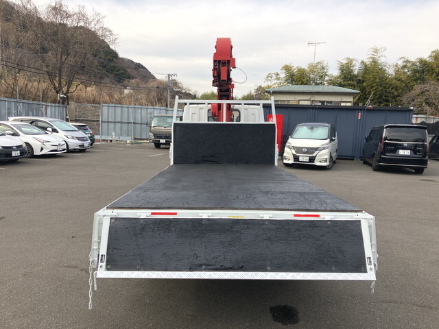 三菱ふそうキャンタークレーン4段小型（2t・3t）[写真12]