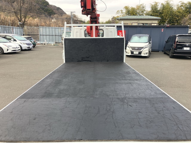 三菱ふそうキャンタークレーン4段小型（2t・3t）[写真14]