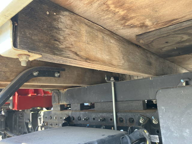 三菱ふそうキャンタークレーン4段小型（2t・3t）[写真26]