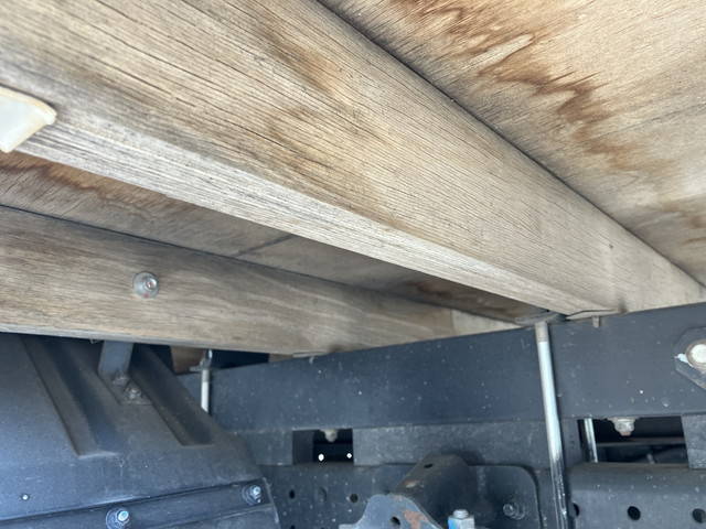 三菱ふそうキャンタークレーン4段小型（2t・3t）[写真27]