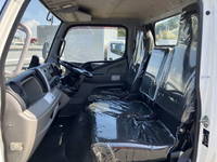 三菱ふそうキャンタークレーン4段小型（2t・3t）[写真33]