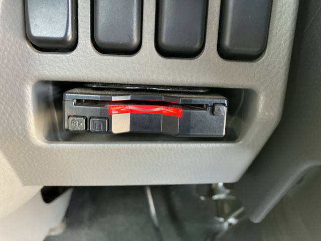 三菱ふそうキャンタークレーン4段小型（2t・3t）[写真38]