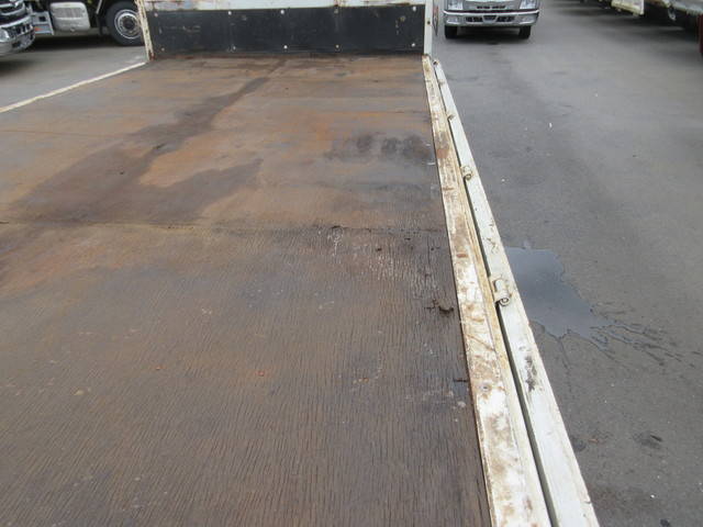 三菱ふそうキャンタークレーン4段小型（2t・3t）[写真14]