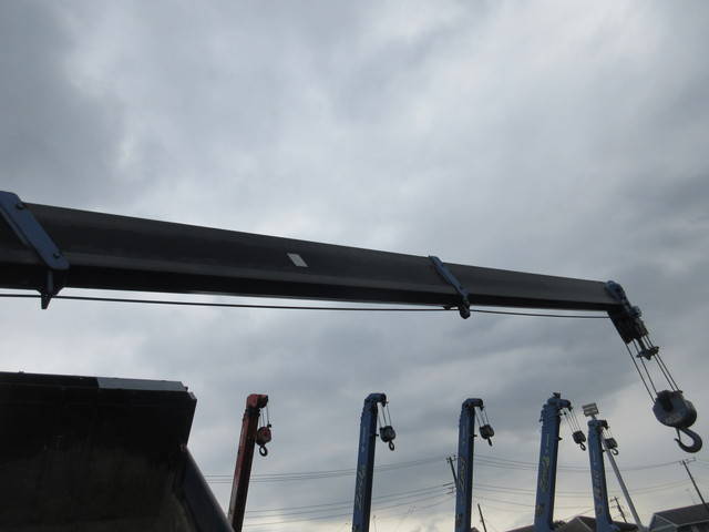 三菱ふそうキャンタークレーン4段小型（2t・3t）[写真18]