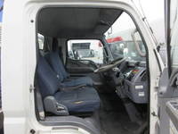 三菱ふそうキャンタークレーン4段小型（2t・3t）[写真24]