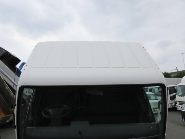 三菱ふそうキャンタークレーン4段小型（2t・3t）[写真09]