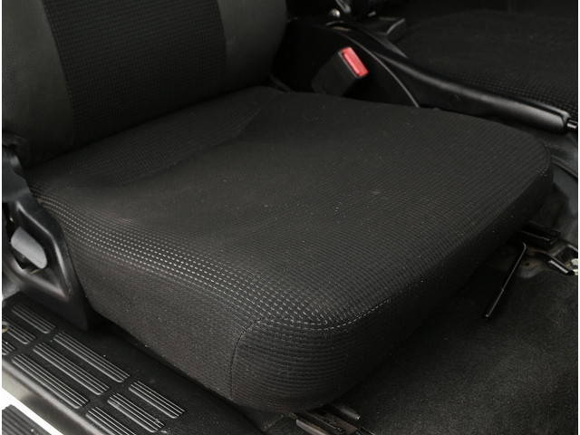 三菱ふそうキャンターダブルキャブ（Wキャブ）小型（2t・3t）[写真18]