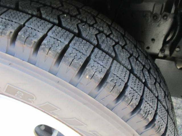 いすゞエルフダンプ小型（2t・3t）[写真10]