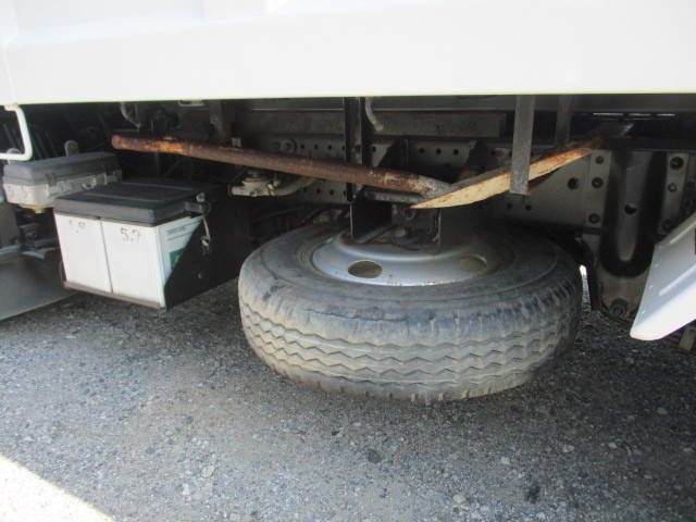 いすゞエルフダンプ小型（2t・3t）[写真12]