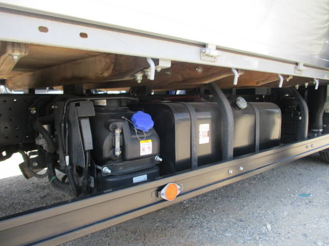 いすゞエルフアルミブロック小型（2t・3t）[写真14]