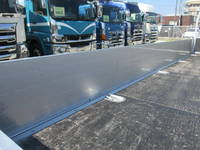 いすゞエルフアルミブロック小型（2t・3t）[写真20]