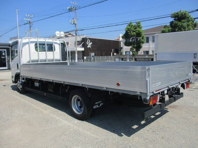 いすゞエルフアルミブロック小型（2t・3t）[写真02]