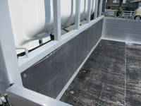 いすゞエルフアルミブロック小型（2t・3t）[写真41]