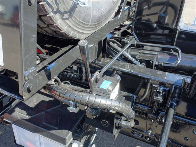 三菱ふそうファイターコンテナ専用車中型（4t）[写真29]