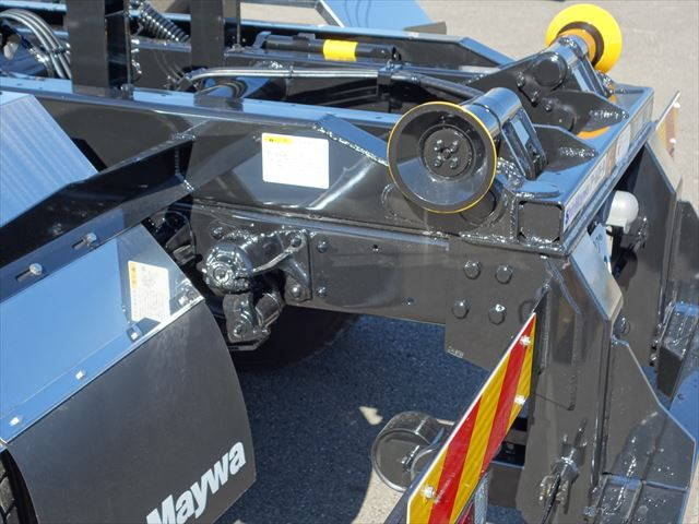 三菱ふそうファイターコンテナ専用車中型（4t）[写真06]