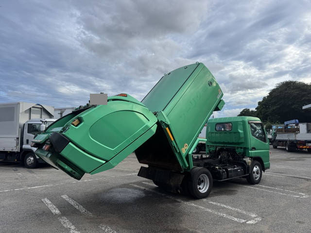 三菱ふそうキャンターパッカー車（塵芥車）小型（2t・3t）[写真15]